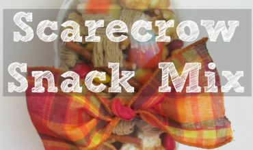 Scarecrow Snack Mix