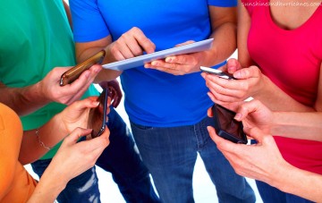 It's one of the most important conversations you can have with your kids today. Even if you feel like you know less than they do, tweens and teens still need their parents guidance. Here's How to Have the Tech Talk with Tweens and Teens. sunshineandhurricanes.com