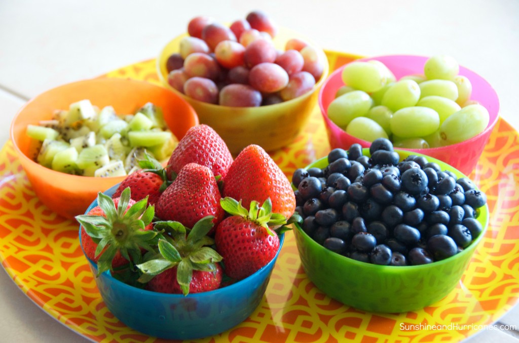 Fruit and Cracker Pizzas