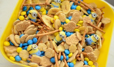 Minion Munch Snack Mix