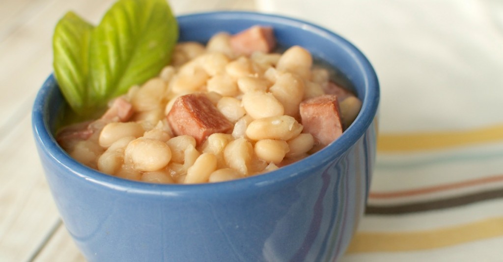 Great Northern Beans and Ham Soup