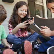 How To Set Meaningful Technology Rules For Your Family That Work