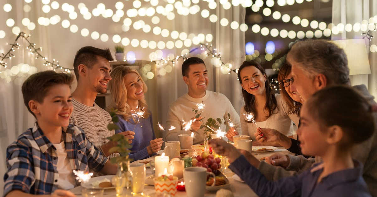 25 Easy Ways to Get Every Generation Talking at Thanksgiving (No Awkwardness Required!)